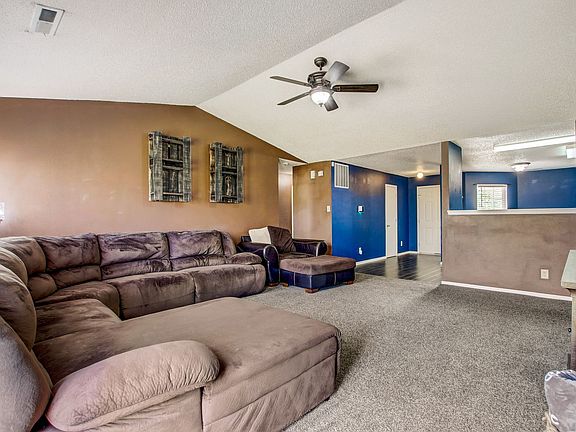 4th image of 468 Parkview Dr
