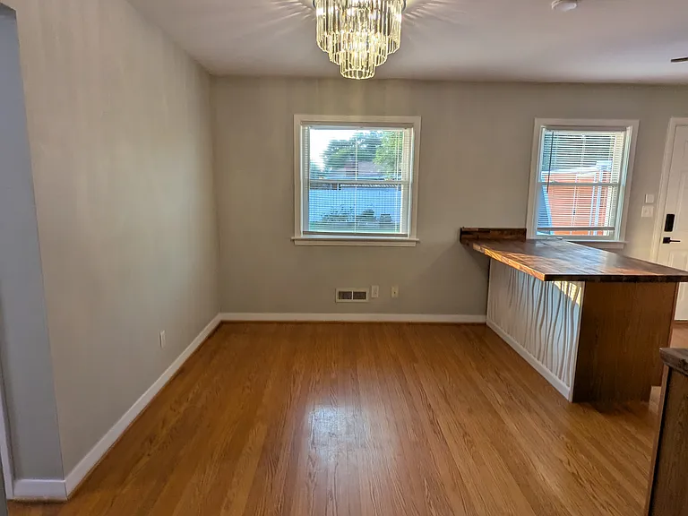 9709 Lyric Ln — Photo 10