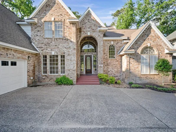 3134 Lake Island Dr, Montgomery, TX 77356