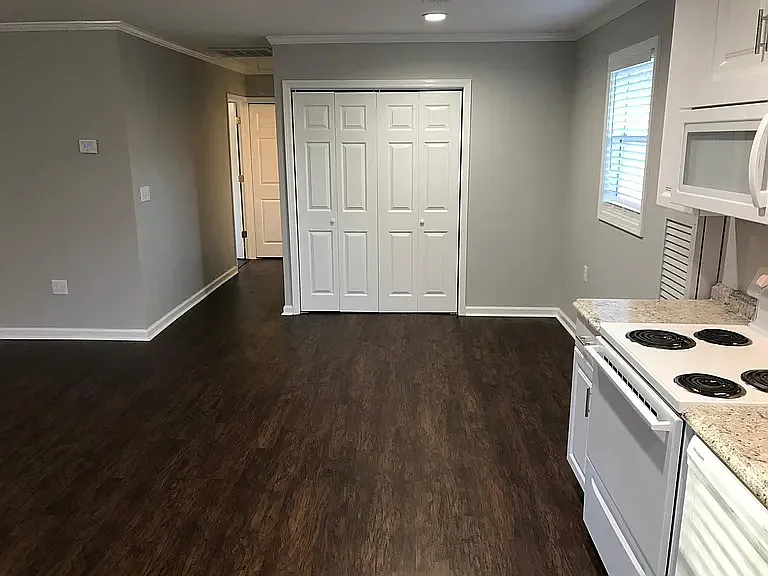 431 Oak Ave — Photo 10