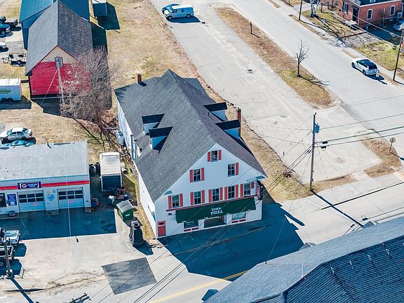 3rd image of 27 Carroll Street