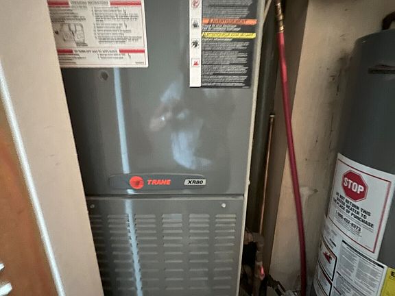 4th image of 1529 Nelson Ave