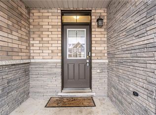 49 Ever Sweet Way, Thorold, ON L2V0K9