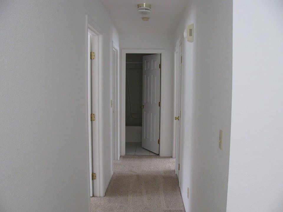 2nd image of 2002 Middletown