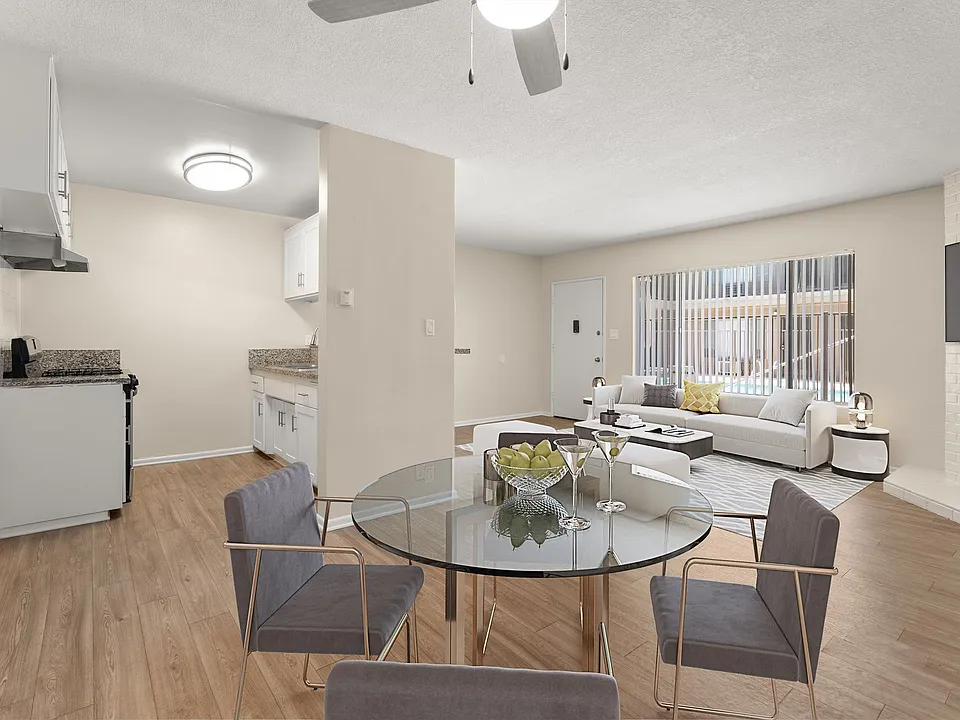School Circle Apartments - Riverside, CA