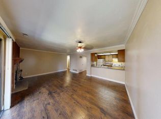 148 W Rockrimmon Blvd APT 202, Colorado Springs, CO 80919