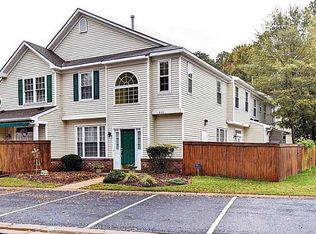 646 Windbrook Cir, Newport News, VA 23602