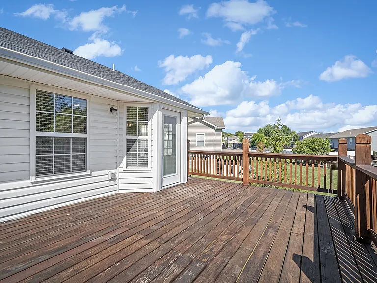175 Shadow Pointe Dr — Photo 31