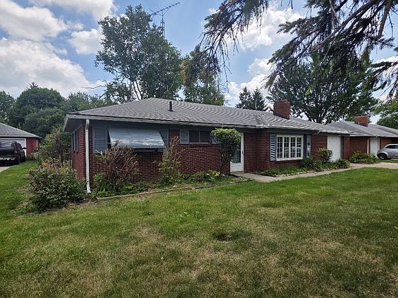 2nd image of 3149 Radford Dr