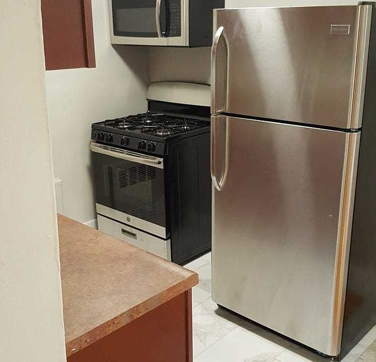 1st image of 490 New York Ave APT 3C