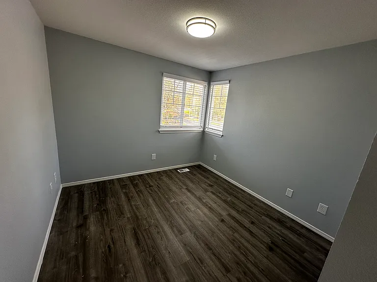 7524 Greenloft Ave NE — Photo 13
