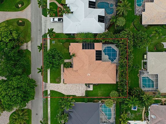 4th image of 18874 SE Jupiter River Dr