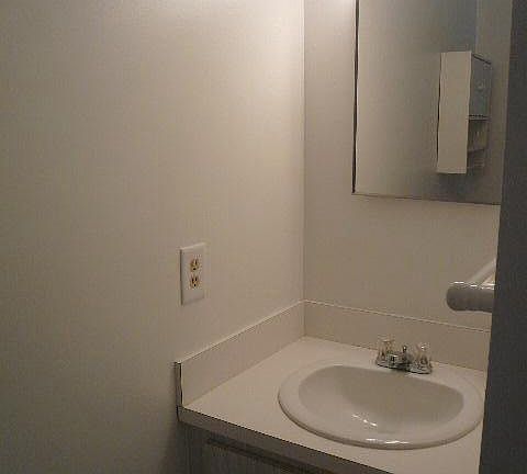 4th image of 2800 Indian River Blvd