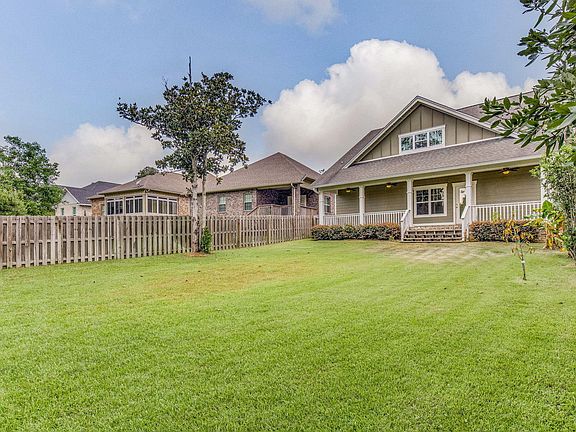 3rd image of 8525 Salt Grass Dr