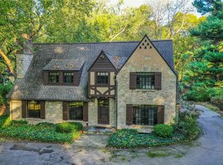 66 Washington Rd, Pittsford, NY 14534
