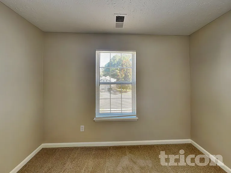 2929 Noah Dr — Photo 12