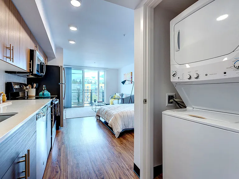 Mysa Apartments — Photo 5