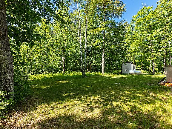 5th image of 6741 Eagle Claw Dr NE