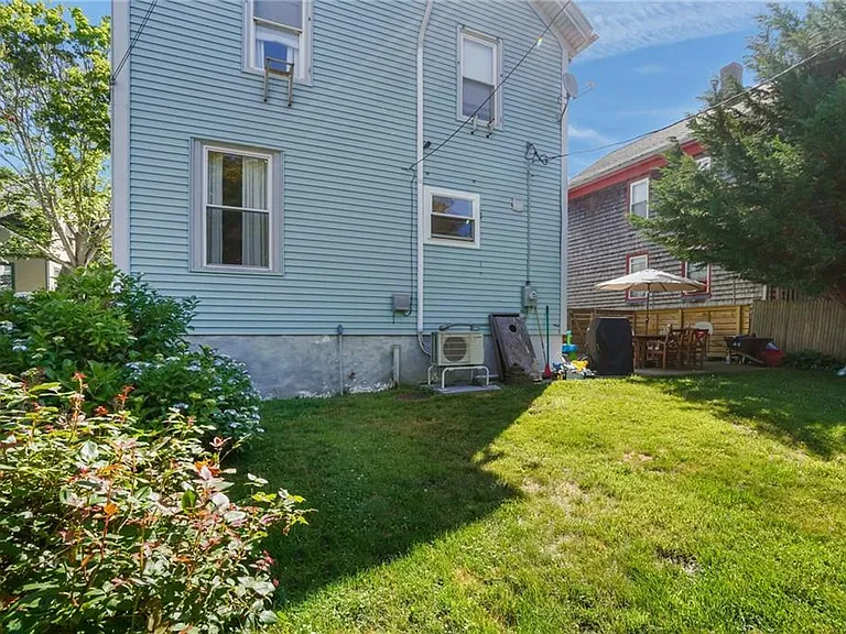 2 Channing Pl — Photo 6