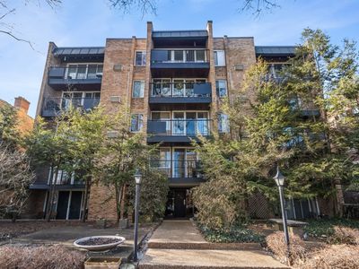 530 Hinman Ave APT 2B, Evanston, IL, 60202