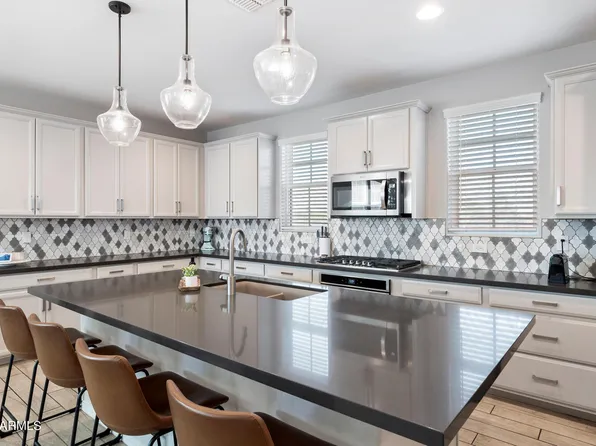 609 W FLINTLOCK Way, Chandler, AZ 85286