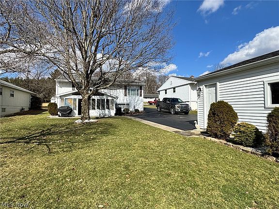 4th image of 780 Pinetree Cir