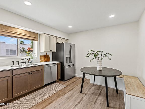 5th image of 2021 E TIERRA BUENA Lane #8