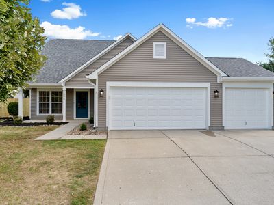 2895 Big Cone Ct, Whiteland, IN, 46184