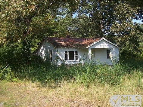 2nd image of 1450 Cook Rd