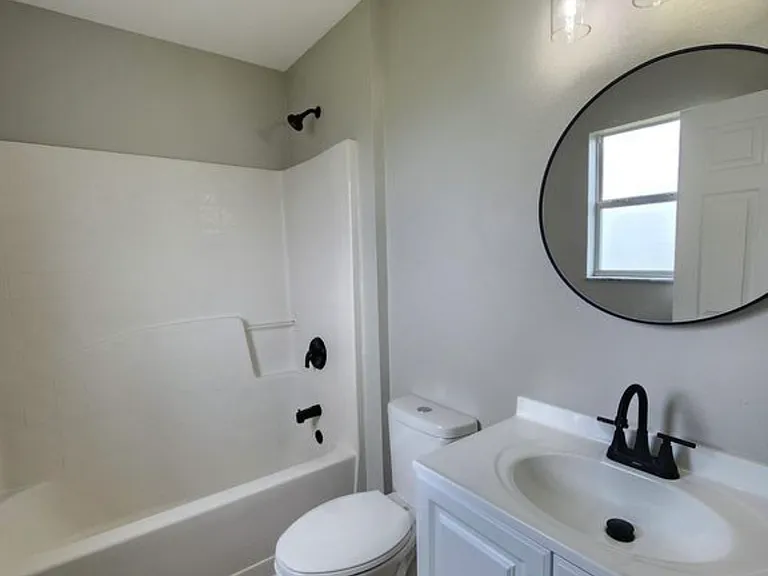 202 Cabana Way — Photo 10