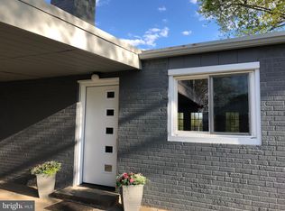 354 Pinkerton Rd, Mount Joy, PA 17552