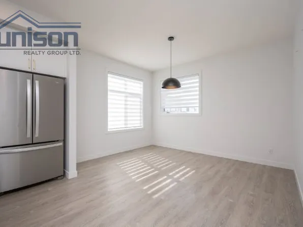 8235 8th Ave SW, Calgary, AB