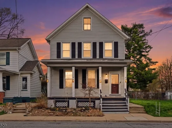 172 Belvidere Ave, Washington Boro, NJ 07882