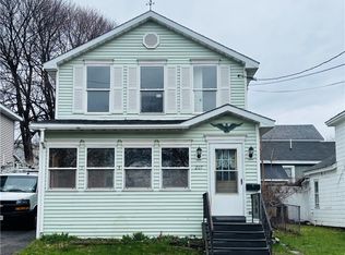 207 E 2nd St, Oswego, NY 13126
