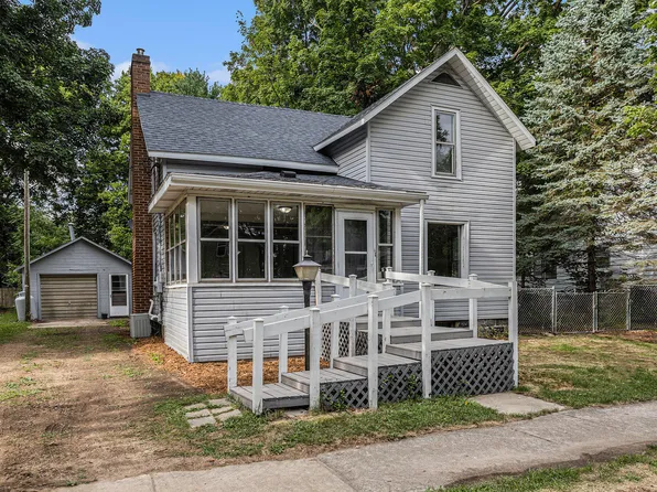 240 4th Ave, Three Rivers, MI 49093