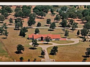 1904 Cr 109, Lincoln, TX 78948