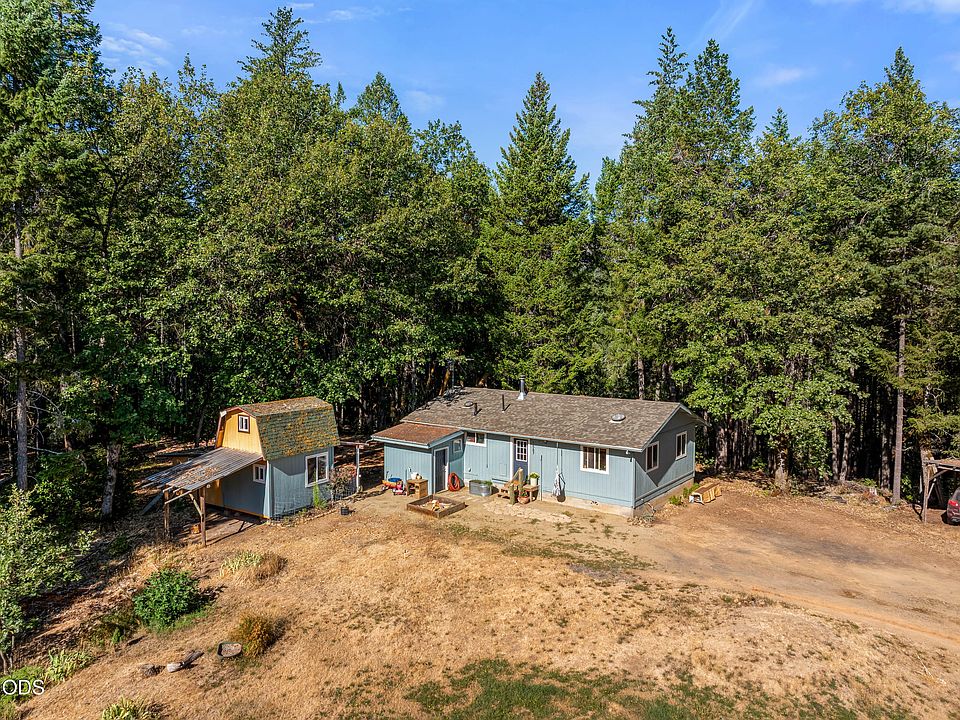 1st image of 1587 Arrowhead Dr