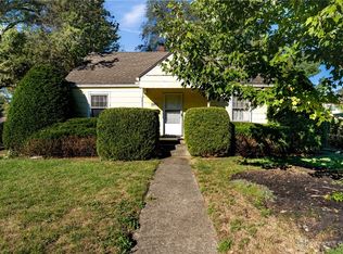 1407 Arlington Dr, Fairborn, OH 45324