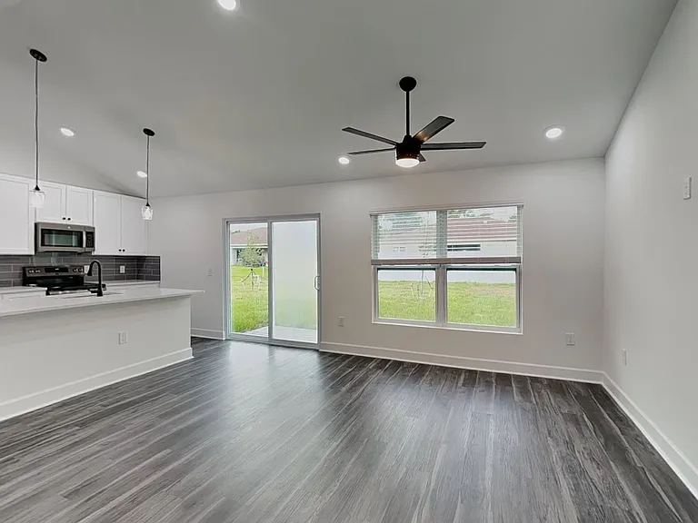5071 Rosette Rd — Photo 2