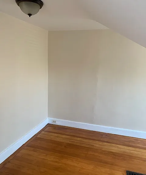 69 E Transit St — Photo 17
