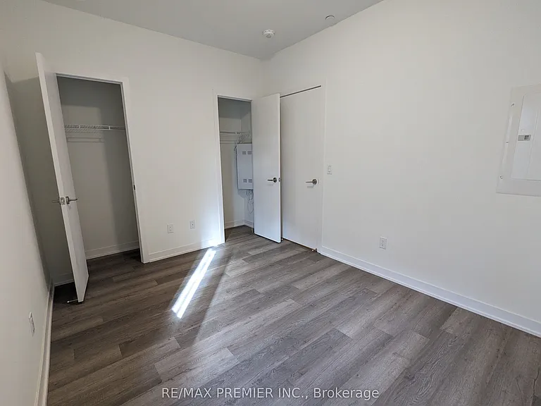 11 Steckley House Ln #409 — Photo 11