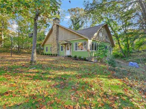 16 Midwood Road, Stony Brook, NY 11790