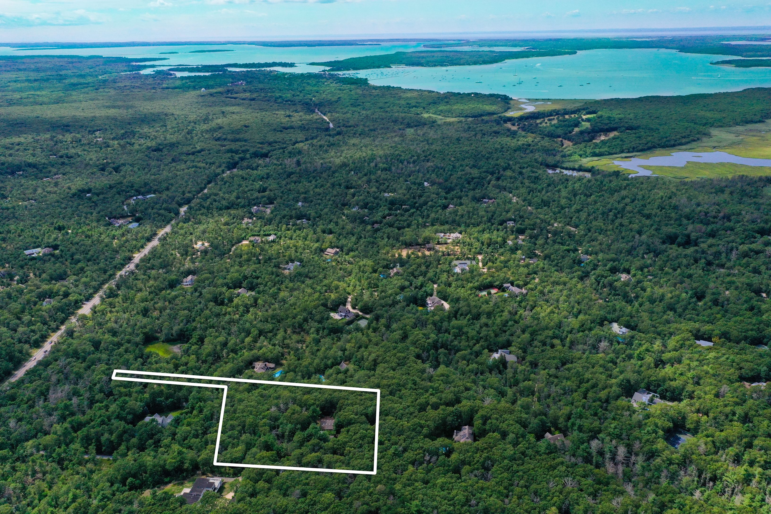 36 Edwards Hole Rd, East Hampton, NY 11937 | Out East