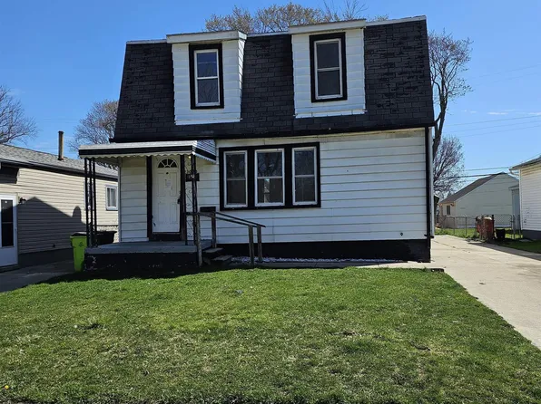 23040 Shakespeare St, Eastpointe, MI 48021