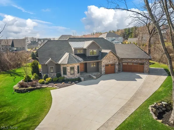 9000 Snowville Rd, Brecksville, OH 44141