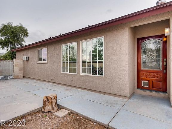 4th image of 4708 Winfield Dr