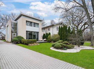 824 Humboldt Ave, Winnetka, IL 60093