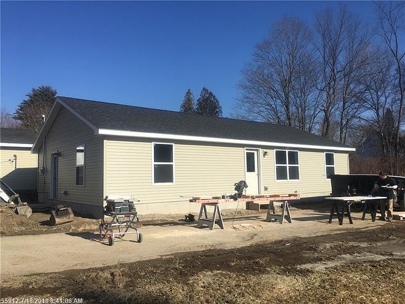 2nd image of 63 Mitchell St