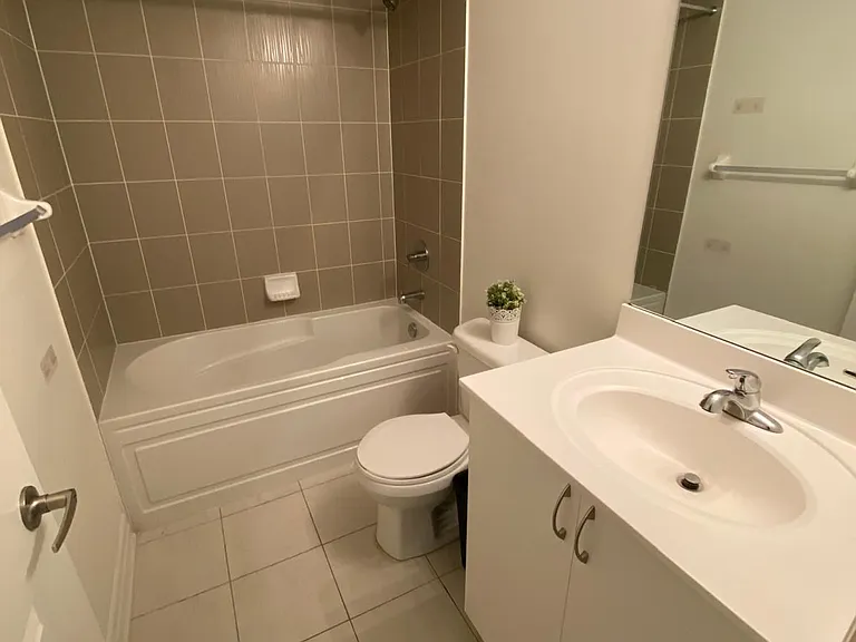 973 Warden Ave — Photo 3