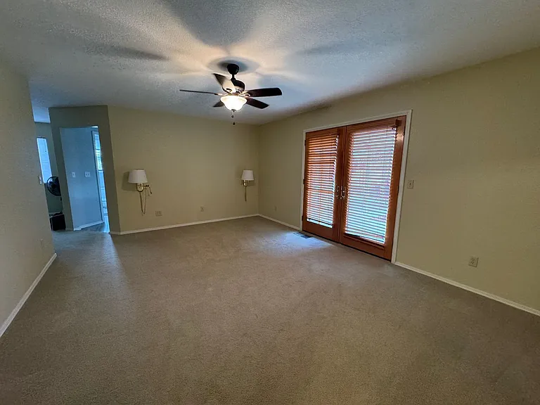 1676 Golddust Dr — Photo 15